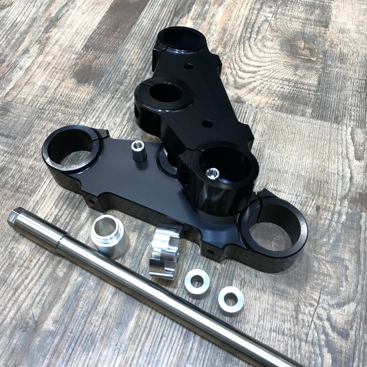 Royal Enfield Interceptor 650 +30mm Wide Kit