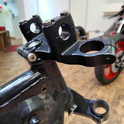 Kawasaki Z650/KZ650 Yoke Set