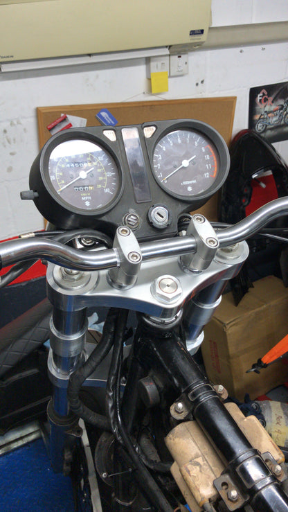 Suzuki GSF1200 Bandit (MK1 Forks) Yoke Set for conversion to GS750
